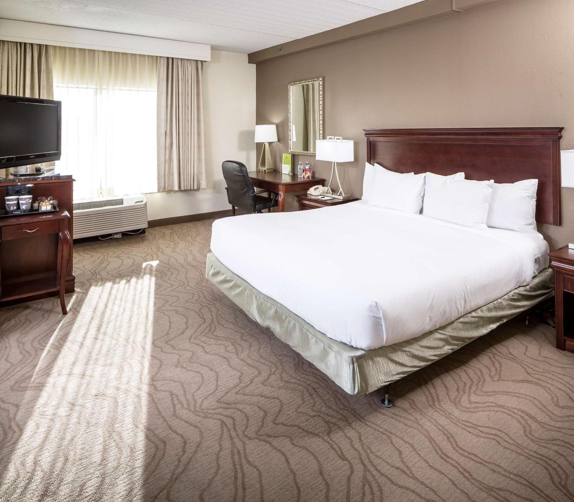 Doubletree By Hilton Boston-Milford Hotell Eksteriør bilde